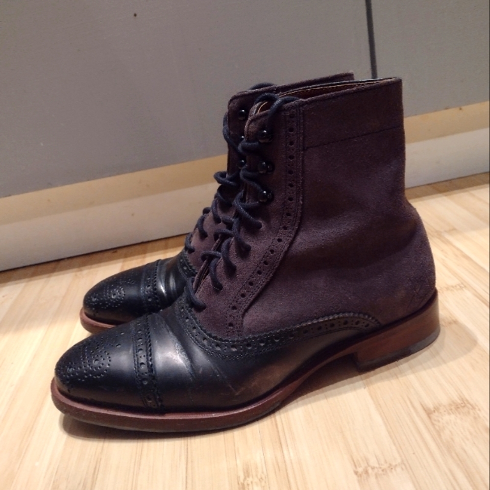 Price Reduced! Fluevog Gateway Hartford purple brogue boot size 9.5 Womens